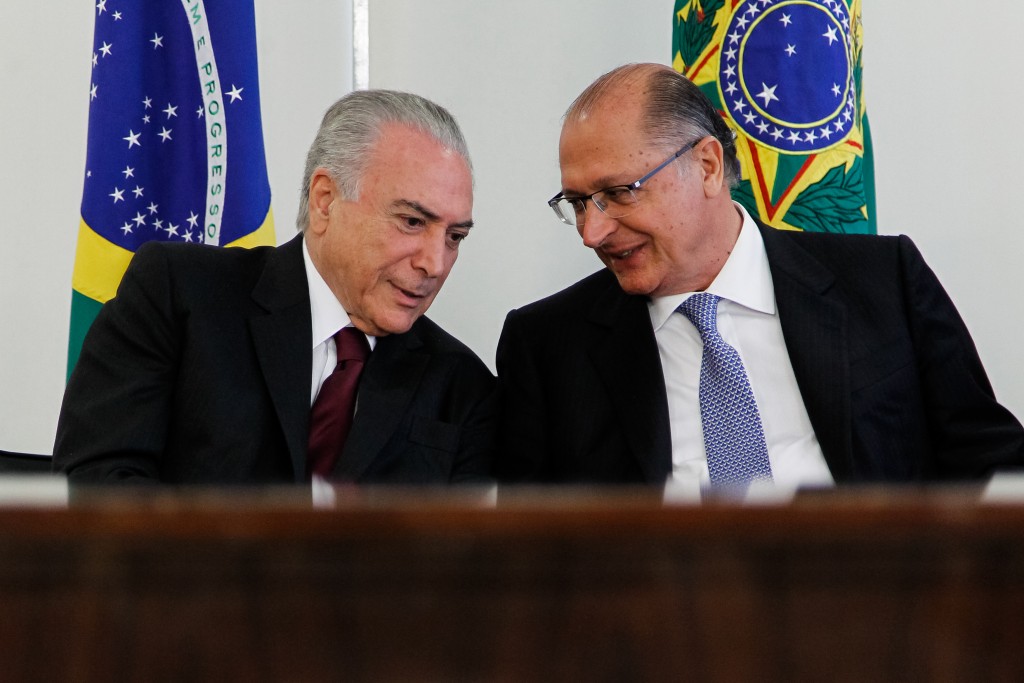 Michel Temer foi buscar apoio do governador Geraldo Alckmin (Foto: Beto Barata/PR - 12/2016)