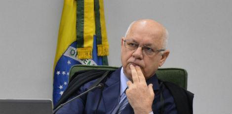 O falecido ministro Zavascki criticou duramente a decisão que Moro na entrevista à Folha defendeu. (Foto: Valter Campanato/Agência Brasil